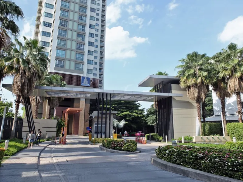 ขาย Lumpini Place Rama 9–Ratchada ห้องน่าอยู่ ชั้น 17 พื้นที่ใช้สอยเยอะ วิวโล่ง ไม่บล็อค จองเลย