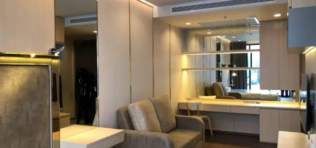 For rent Ideo Q Victory ห้องพร้อมอยู่ เฟอร์ เครื่องใช้ไฟฟ้าครบครัน ไม่จองแล้วจะเสียดายทีหลัง images