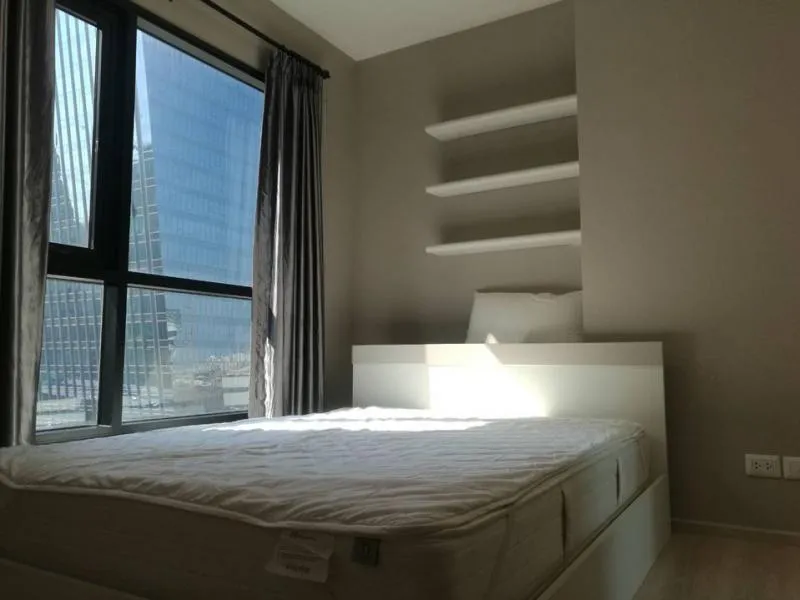 Condolette Midst Rama 9 for rent, beautiful room, fully furnished, ready to move in. In the heart of the city, come here, waiting for everyone.