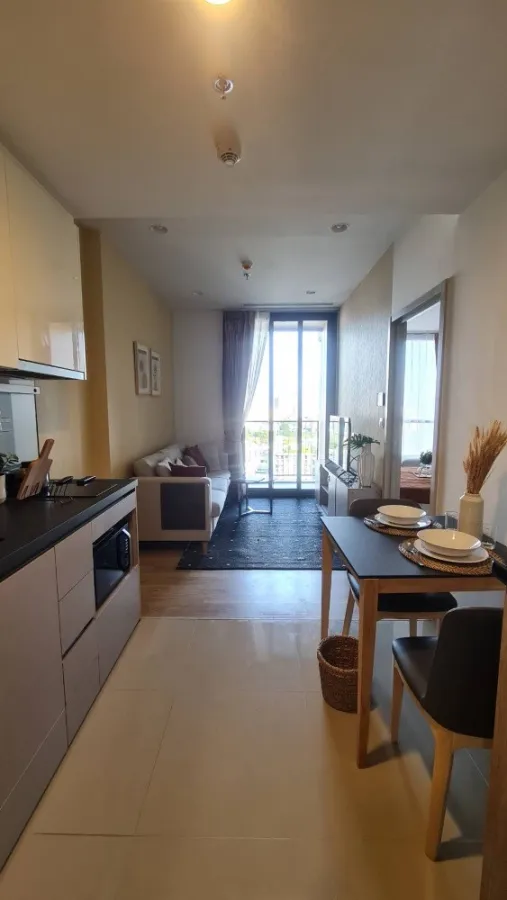 For rent!! Condo Oka House Sukhumvit 36, beautifully decorated room. Fully furnished, ready to move in, hurry and reserve now!!