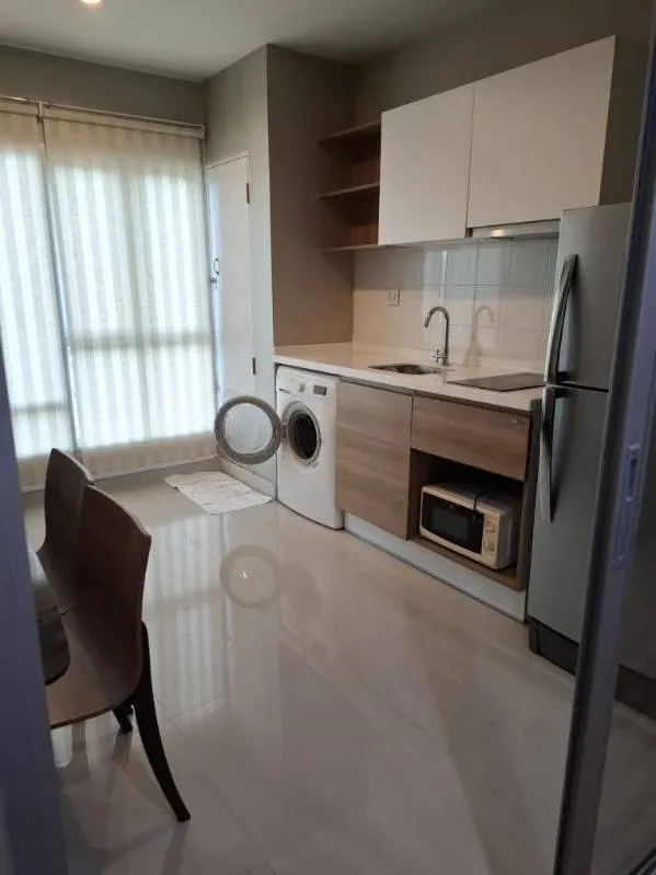 For sale, for rent!! Condo Centric Tiwanon Station, 29th floor, Building A, beautiful room, fully furnished, ready to move in, don't miss it!!
