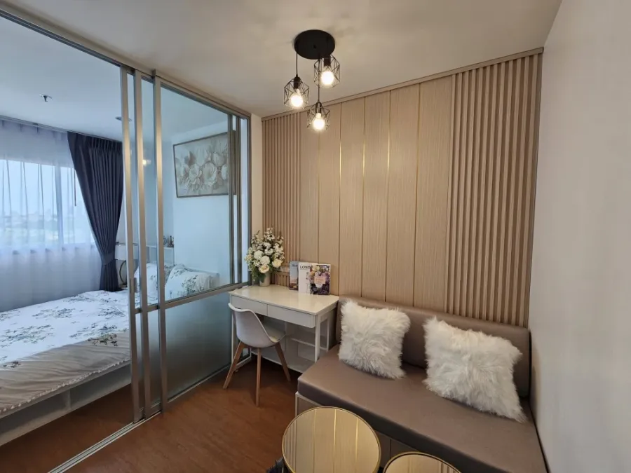 For sale: Lumpini Condo Town Pattaya North Sukhumvit, 15th floor, city view, next to Sukhumvit Road. Beautiful room, fully furnished with appliances.