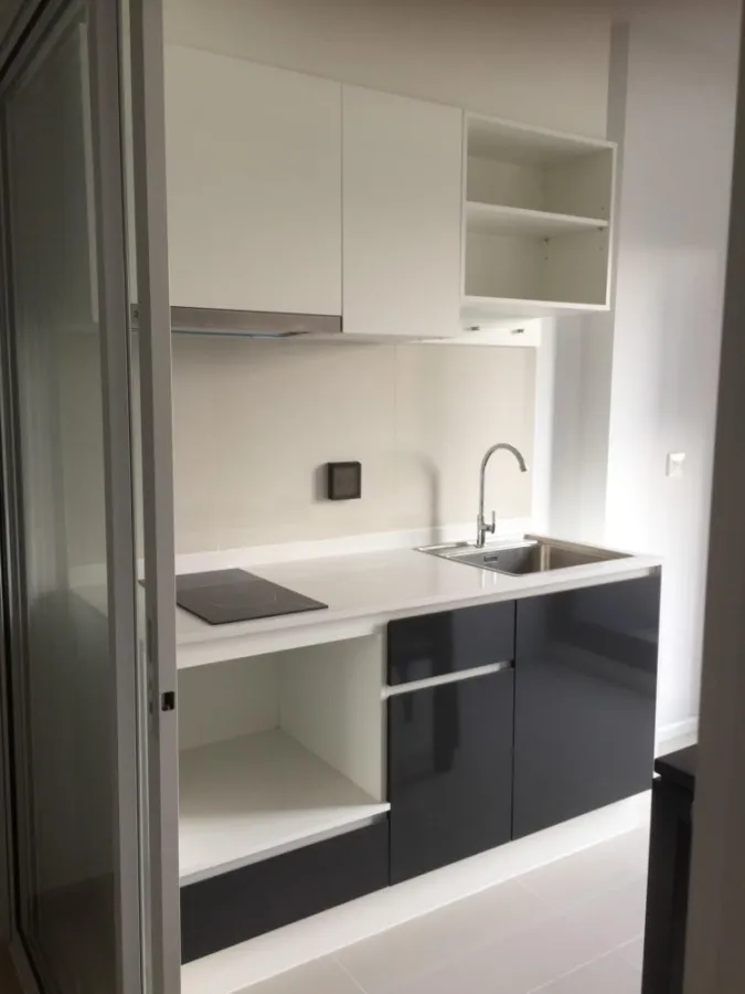 Condo for rent, The Tree Sukhumvit 71-Ekkamai, room ready to move in. Affordable price Hurry and reserve now. Don't wait.