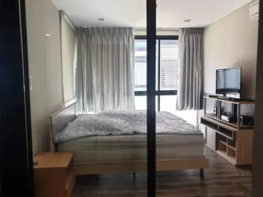 Sell / Rent I-Zen Prime Condominium, fully furnished, ready to move in, do not miss. images