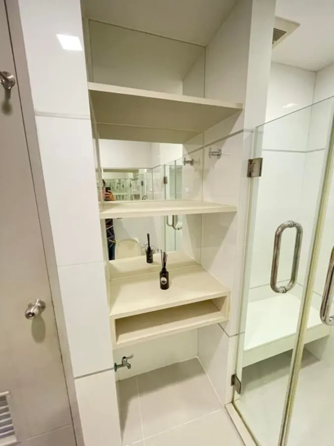 Condo for sale, True Thonglor, beautiful view, new built-in room, very good room, fully furnished Can't miss it