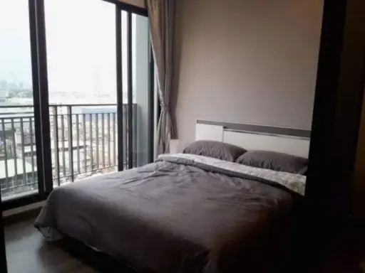 Condo for rent, URBANO Ratchawithi, 11th floor, high wing, comes with furniture and electrical appliances. Plus the price is affordable, don't delay.