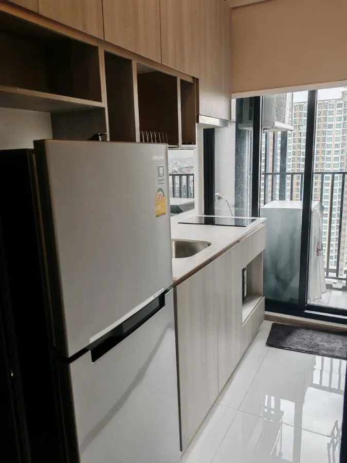 For rent!! Condo Knightsbridge Prime On Nut, 25th floor, fully furnished, ready to move in, don't miss it!!