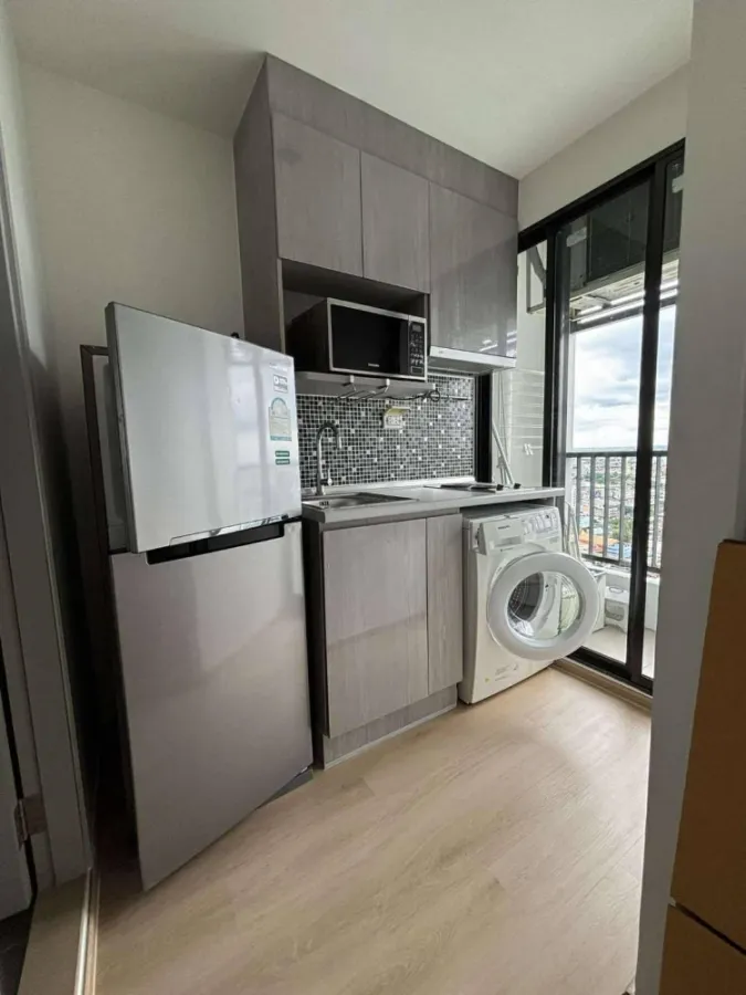 Condo for sale, Ideo Sathorn-Thapra, 31st floor, good view, near BTS, convenient transportation, good price, don't wait!