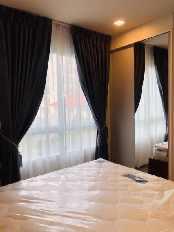 For rent The Tree Ladprao 15, luxury condo, peaceful surrounded by green gardens, not far from MRT, this room is ready!