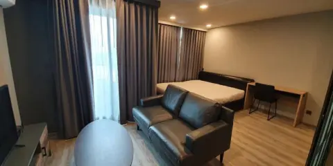 ห้องสวยเวอร์ ให้เช่า คอนโด มาเอสโตร รัชดา 19 ตกแต่งห้องอย่างดี เฟอร์ครบชุด พลาดห้องนี้แล้วจะเสียใจ