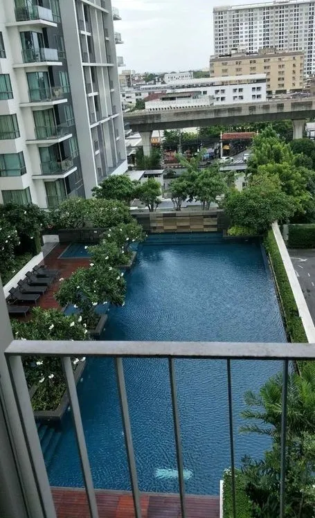 ขาย คอนโด เดอะรูม สุขุมวิท 62 ห้องน่าอยู่ ขนาดกว้าง เฟอร์ครบ ชั้น 7 วิวสระ ราคาดี ห้ามพลาดเลยจ้า