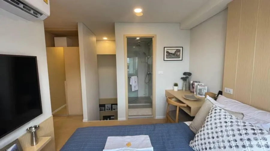 Sale down payment Condo Landmark at Grand Station, Loft room, 2 floors, high ceiling, wide area, good location, book now!