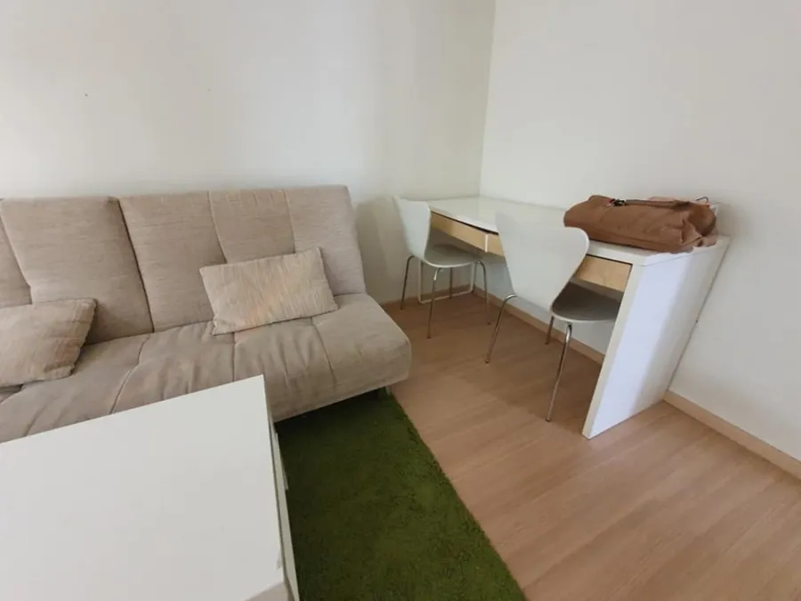 Sell B You Chokchai 4 rooms are private, quiet, fully furnished. Plus a good fosa. Very nice to sit. Book now.