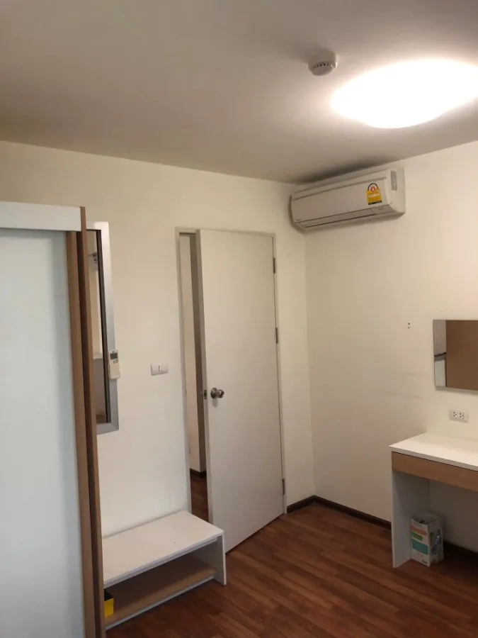 Condo for rent at U Ratchayothin (Phahonyothin 32), 3rd floor, 1 bedroom, 1 bathroom, this price is worth it. Hurry up to reserve it.