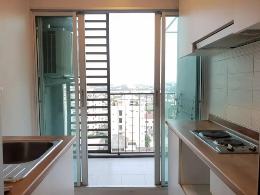 Condo for sale, U Delight 3, Prachachuen - Bang Sue, empty room, clean, good view, beautiful pool view, good price, hurry to reserve.