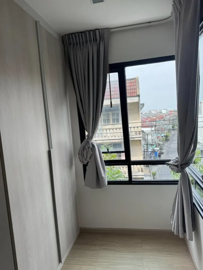 For sale: Wynn Condo Phaholyothin 52, 1 bedroom, 1 bathroom, fully furnished, building view, reserve now.
