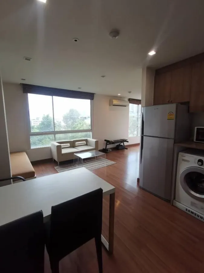 ขาย คอนโด ทรี คอนโด เอกมัย (สุขุมวิท 42) 1ห้องนอน 1ห้อง ชั้นสูงกำลังดี จองด่วนๆ