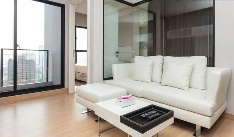 Condo for rent, Urbano Absolute Sathorn-Taksin, beautiful room, a lot of furniture, a lot of central Hurry up and grab it before it slips away.