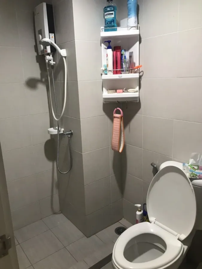 Urgent sale!! Condo The Prop Condo Chaengwattana 12 Good price, convenient transportation, hurry to book now!!