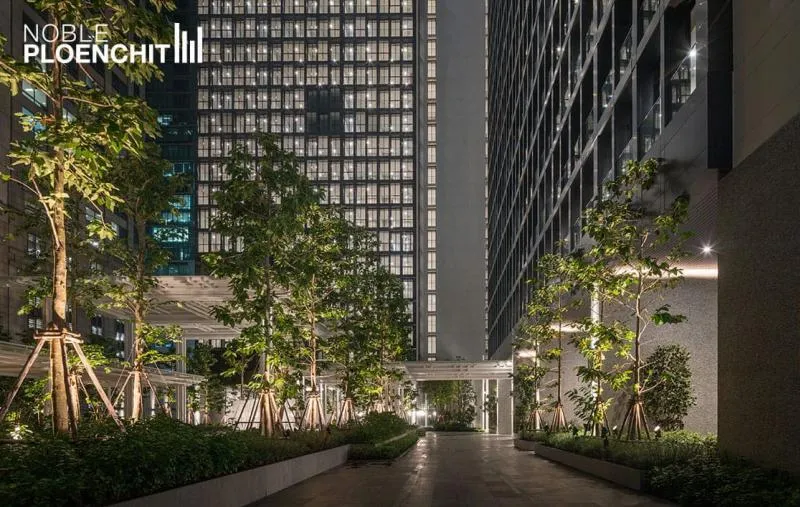 ขาย คอนโด โนเบิล เพลินจิต 2 ห้องนอน 2 ห้องน้ำ ชั้นสูง วิวสวย ทำเลดี ห้ามพลาด !!