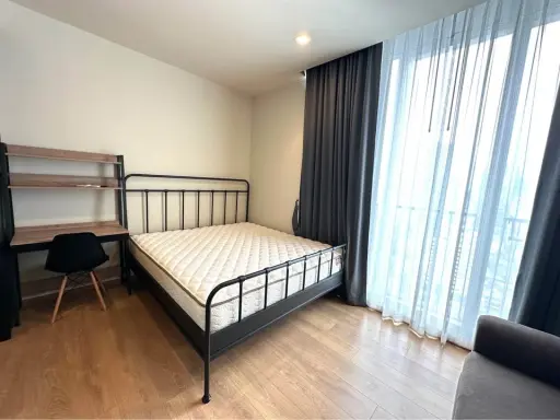 For rent Noble around Sukhumvit 33, 23rd floor, very high, great city view, well decorated, book now before it's gone. images