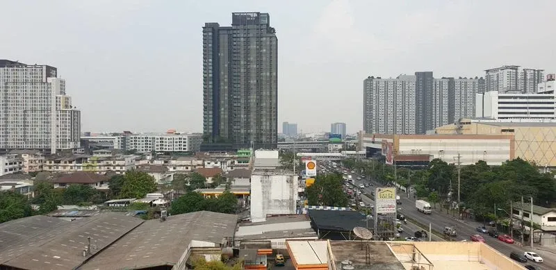 ให้เช่า The Parkland Ratchada – Thapra 1 ห้องนอน 1 ห้องนอน มาพร้อมเฟอร์นิเจอร์ครบครัน หิ้วกระเป๋าเข้าอยู่ได้เลยจ้า