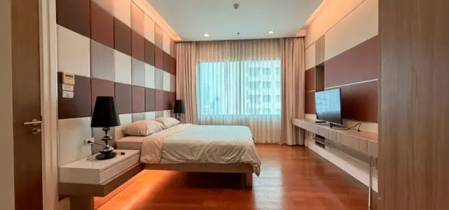 ขาย ให้เช่า Bright Sukhumvit 24 1 ห้องนอน 1 ห้องน้ำ พื้นที่ใช้สอยเยอะ เฟอร์ครบ จองเลย images