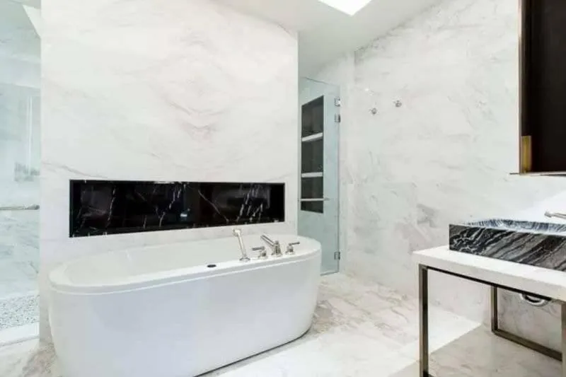 For rent, The Residences at Mandarin Oriental Bangkok, a luxurious room decorated with magnificent Great value for the price