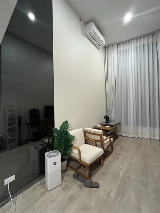 ขาย SOHO Bangkok Ratchada ห้อง DUPLEX ตกแต่งอย่างดี Buit-In สวยสุดปัง พลาดแล้วจะเสียใจ