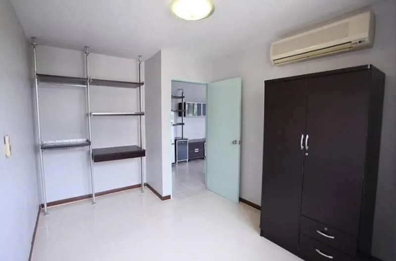 ด่วน!! ให้เช่า The Parkland Bangba ชั้น 7 ห้องมุม วิวสระว่ายน้ำ เฟอร์ครบ พร้อมอยู่ รีบเลย !!