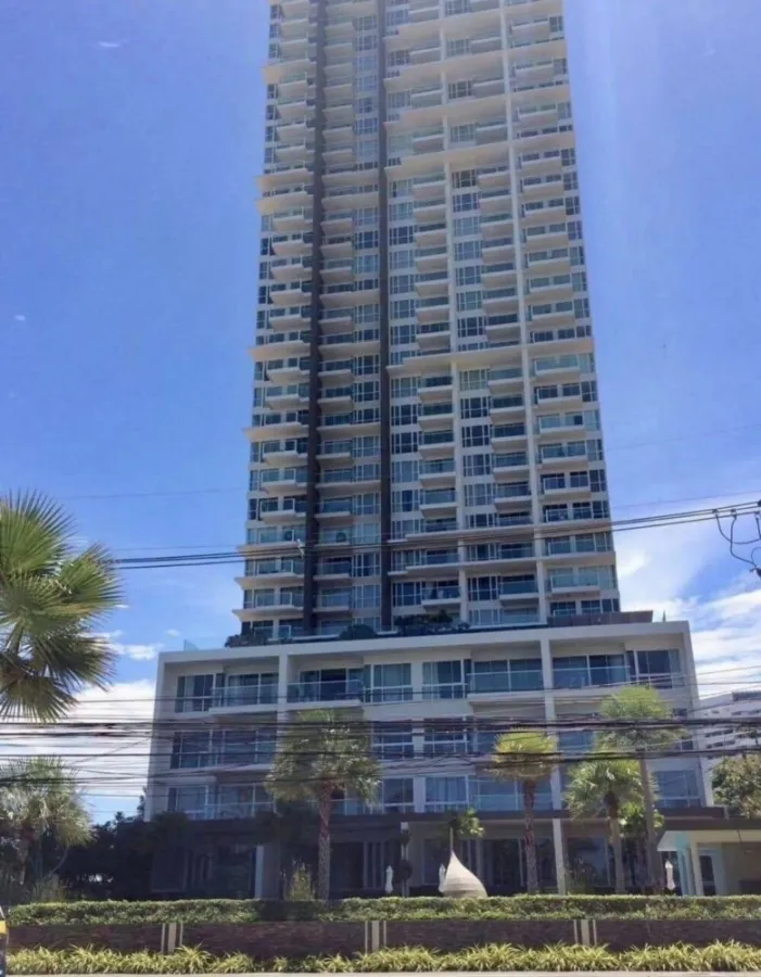 ให้เช่า Cetus Beachfront Pattaya ชั้น 33 ห้องกว้าง ตกแต่งอย่างดี ติดวอลเปเปอร์ทั้งห้อง จองเลย