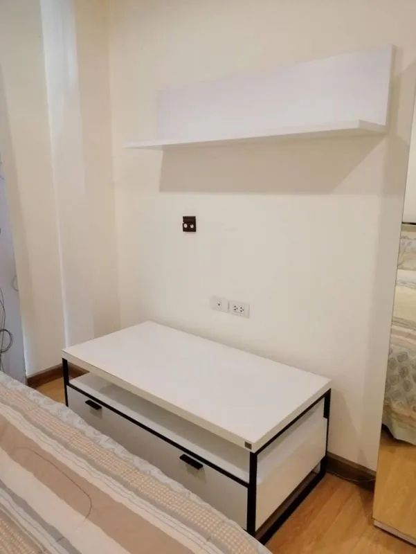 For sale the link sukhumvit 50, fully furnished, 1 bedroom, 6th floor, pool view, miss it, have to regret.