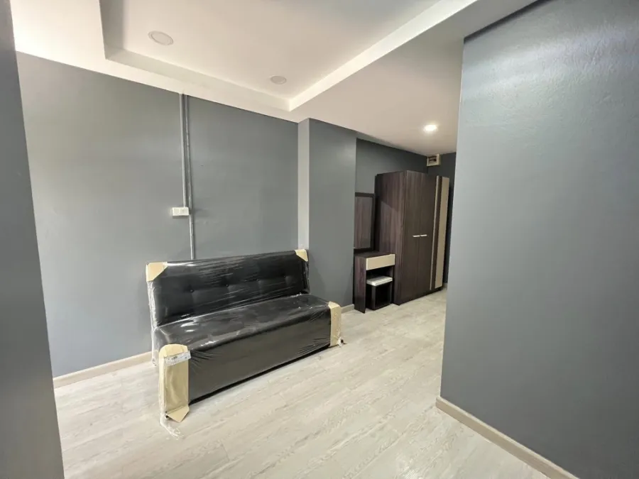 Condo for rent, Ratchada Prestige, Ladprao 48, nice room, good size, fully furnished, great price, don't miss it.