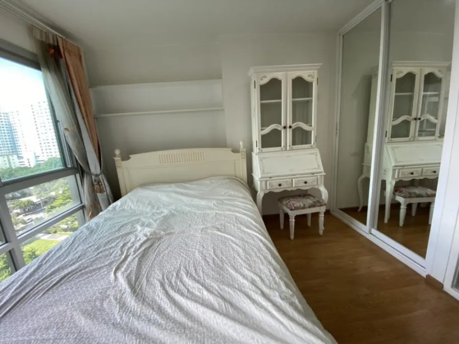 For rent!! Condo U Delight @ On Nut Station, 10th floor, pool view. Fully furnished Ready to move in!!