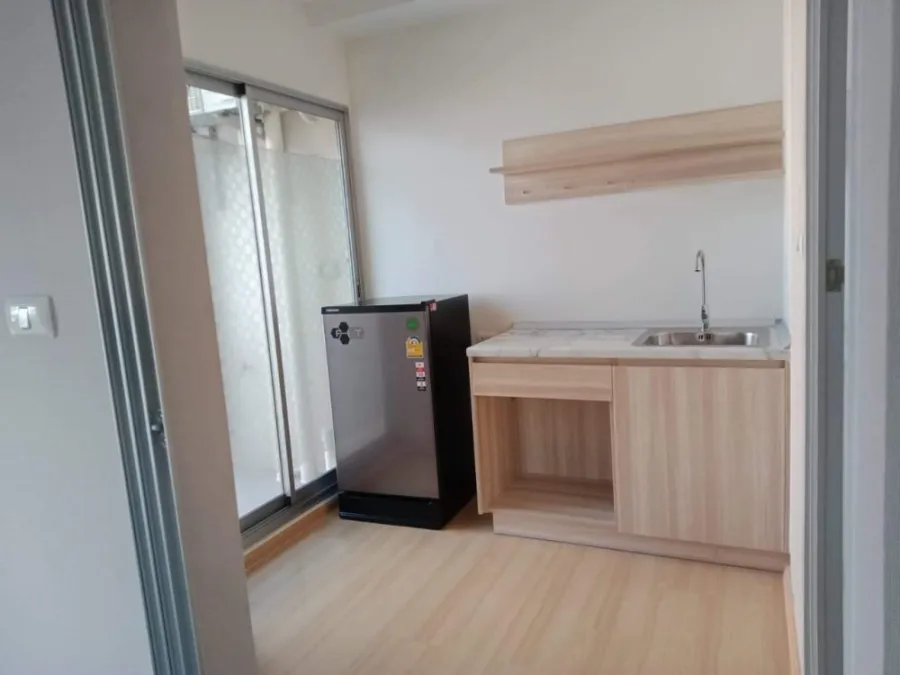 For sale, for rent, Plum Condo Chaengwattana Station, corner room, open view, divided into proportions, good price, must reserve now.