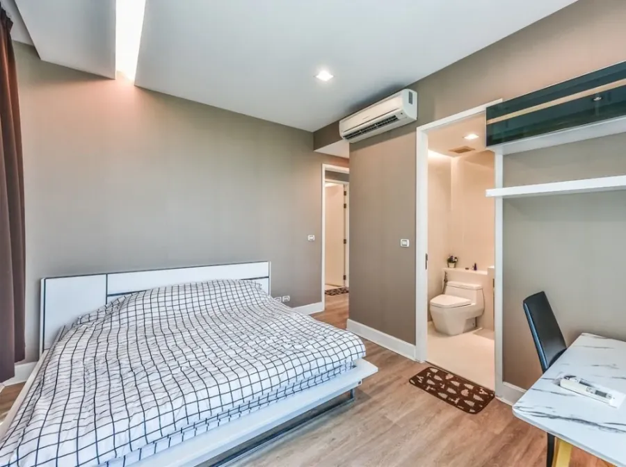 Condo for rent: Equinox Phahon-Vibha, large room, ready to move in, comes with usable space, I must say you can't miss it.