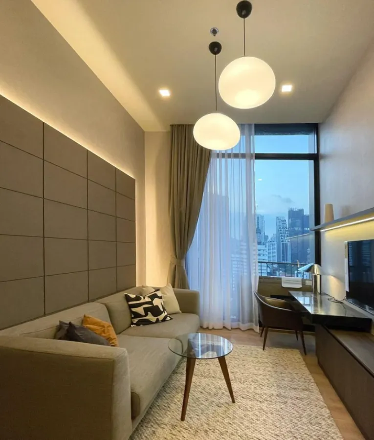 Condo for rent, Noble Around Sukhumvit 33, near BTS Phrom Phong, 14th floor, ready to move in, don't wait, book now!!