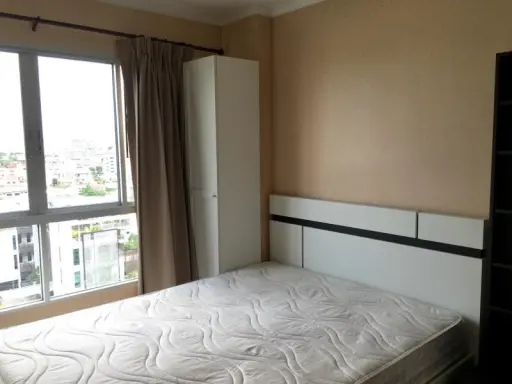 Condo for rent, LPN Lumpini Place Ratchayothin, city view, furniture and electrical appliances. ready to move in