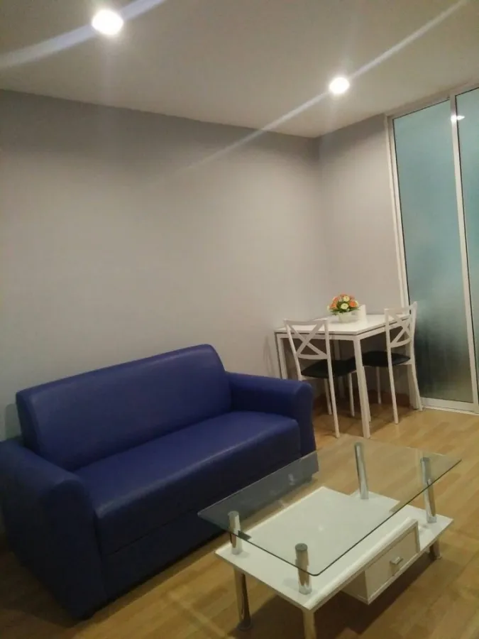 For sale/rent: The Raffles Condominium, simply decorated but fully equipped, ready to move in with just one bag.