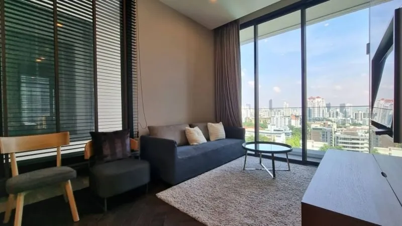 For rent: The Esse Sukhumvit 36, 2 bedrooms, city view, fully decorated room, nice to live in. Hurry and reserve now, don't miss it.