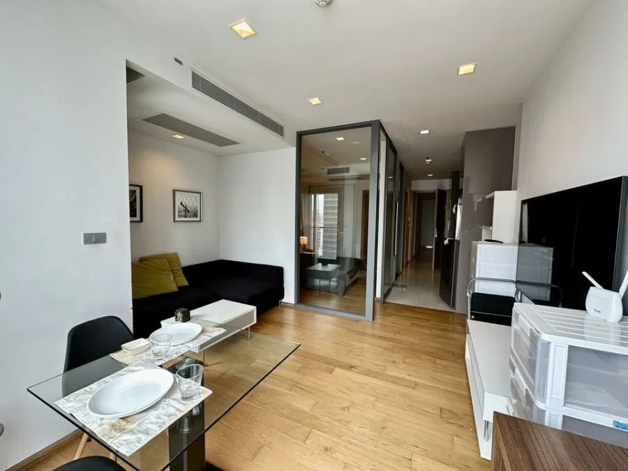 ขาย Hyde Sukhumvit 13 ห้องกว้าง พื้นที่ใช้สอยเพียบ พร้อมเฟอร์นิเจอร์อย่างดี รีบย้ายเข้าอยู่เลยจร้า