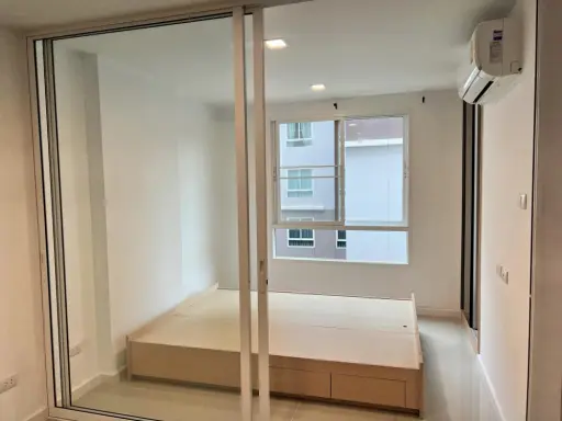 Sale JW Condo @ Donmuang 1 bedroom, 1 bathroom, fully furnished in the room. It's worth buying. Book now.