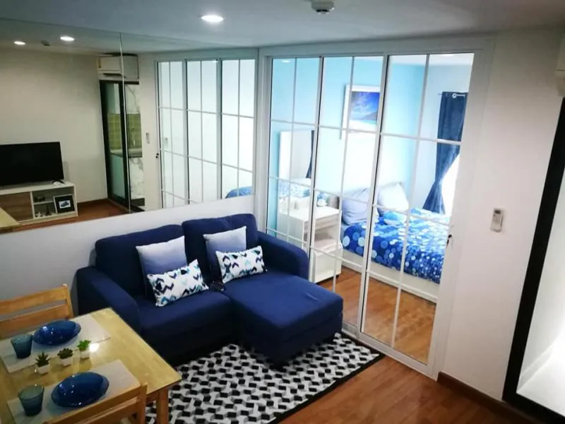 For rent Regent Home 18 Chaengwattana-Laksi. Beautifully decorated, inviting, fully furnished, built-in kitchen, don't miss it.