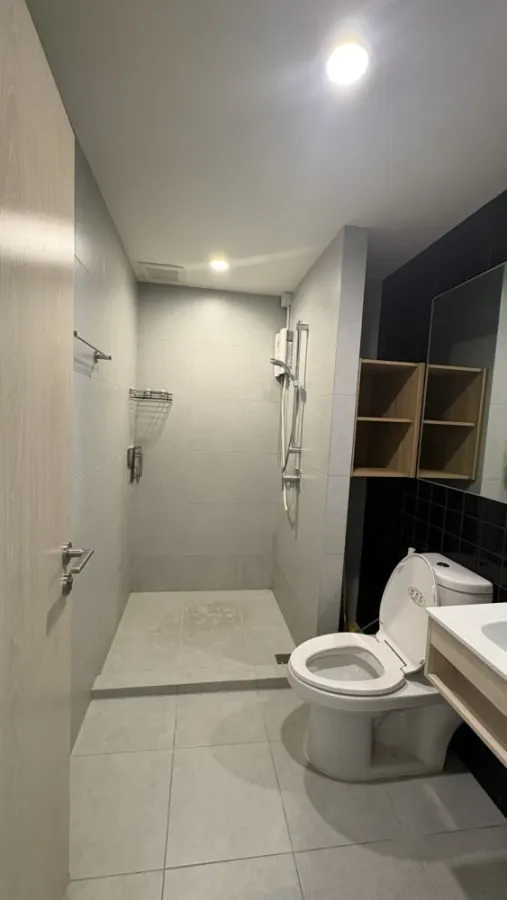 For rent, NUE Noble Chaengwattana, 1 bedroom, 1 bathroom, size 29 sqm, 23rd floor, nice decoration, ready appliances.
