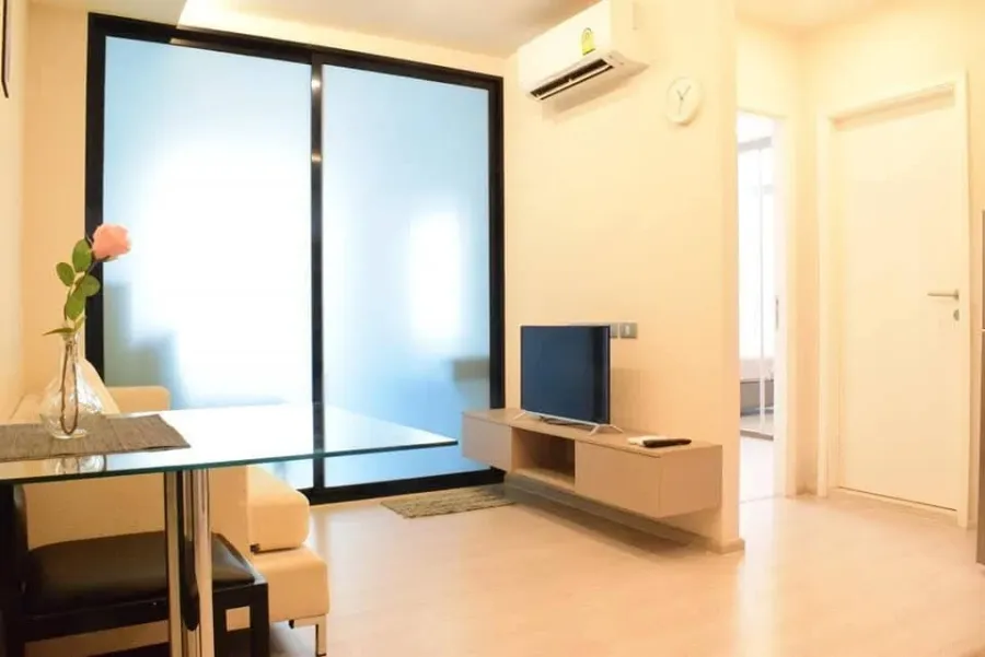 ใครหาห้องอยู่…โพสต์นี้ต้องเซฟ! ให้เช่า VTARA สุขุมวิท 36 ห้องมุม ชั้น 3 วิวโล่ง ไม่อึดอัด เฟอร์ครบ + เครื่องใช้ไฟฟ้าครบ เข้าอยู่ได้เลย!