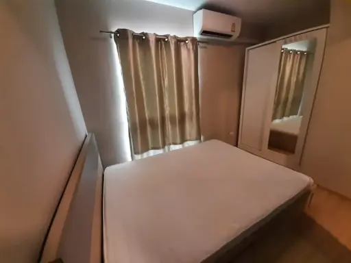 Plum Condo Chaengwattana Station Phase 2 for sale, great location, very convenient to travel, fully furnished, first come first served.