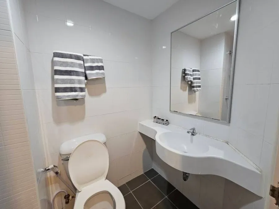 ขาย Lumpini Condotown North Pattaya Sukhumvit ชั้น 9 วิวเมือง ห้องสวย แต่งครบ จองเลยจ้า