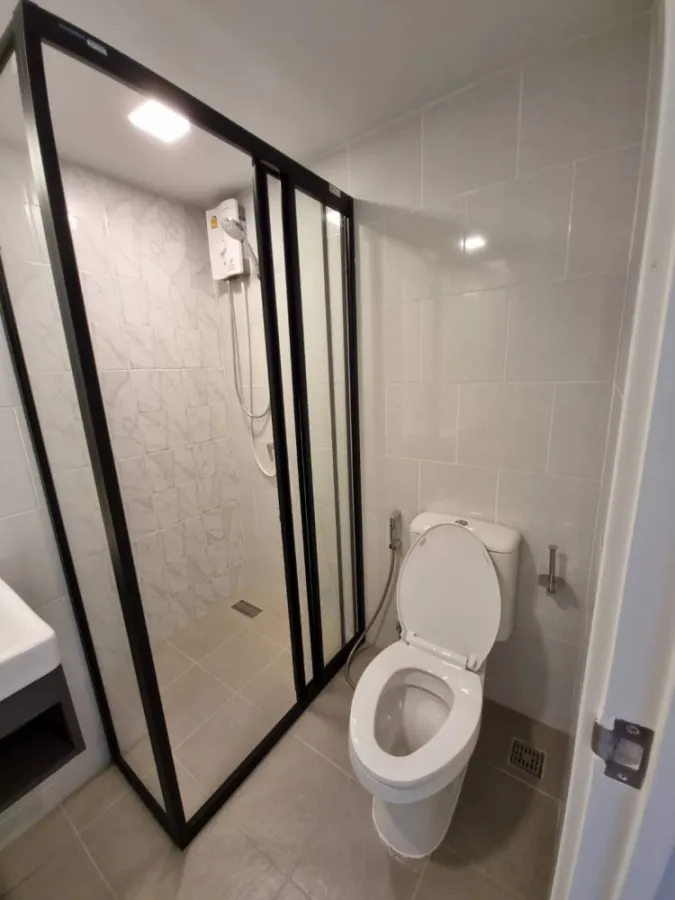 Condo for rent, Kev Eva, 8th floor, new room, beautifully decorated, complete, tell me not to miss it, hurry up