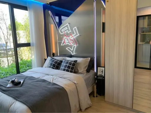 Selling down payment Origin Play Bang Khun Non Triple Station, beautiful room, very good price, has a walk-in closet, reserve now.