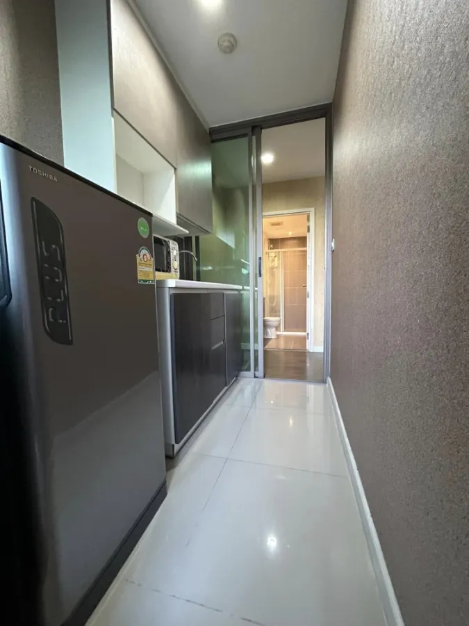 For sale: B Campus Prachachuen, 6th floor, separated rooms. Comes fully decorated, hurry and reserve now.